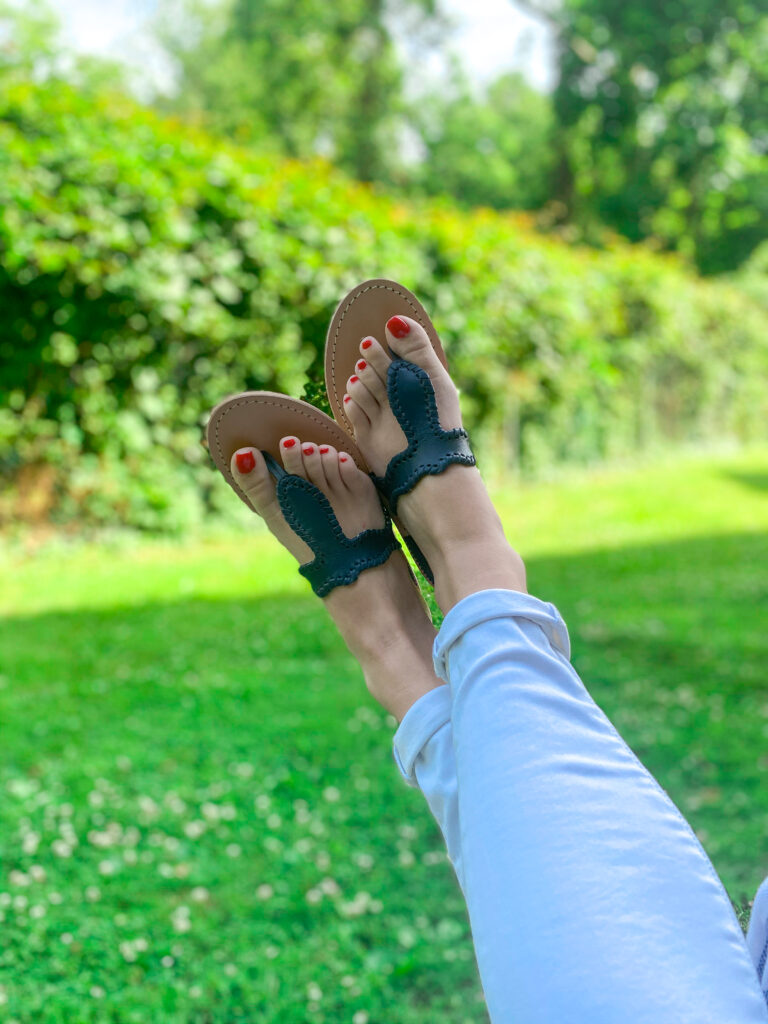5 Summer Shoes you need this summer: sandals.